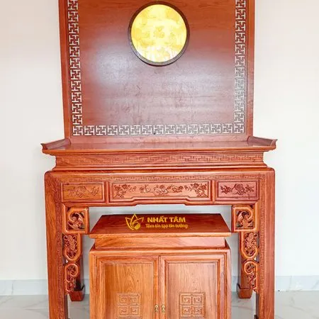 Bàn thờ gia tiên gỗ Hương trang trọng - BD1011