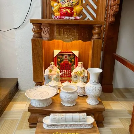 Bàn thờ thần tài thổ địa màu sáng sồi - BTTT3007