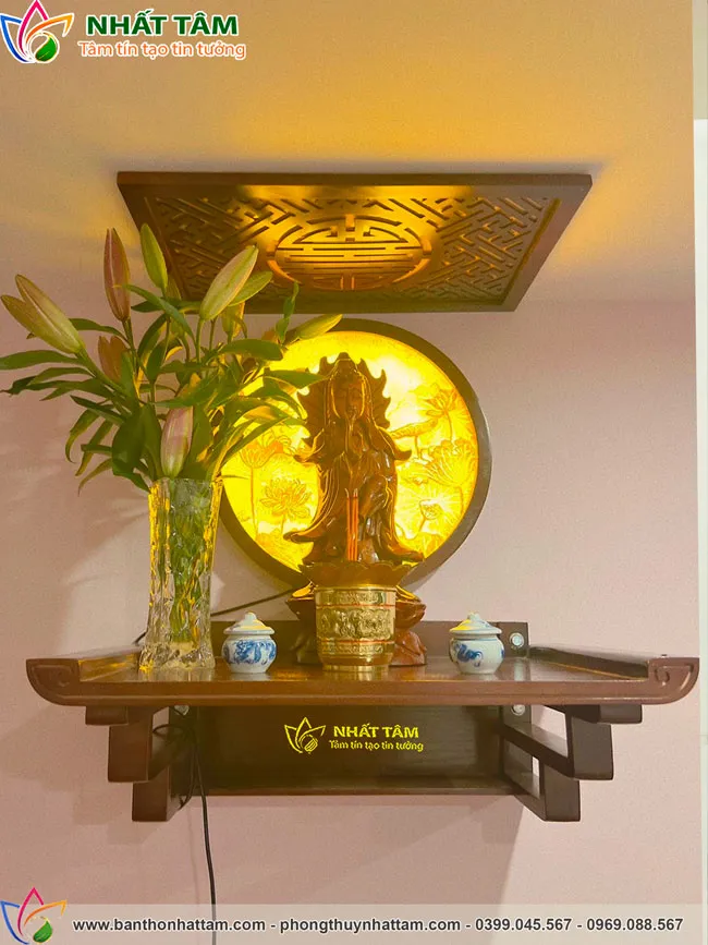 Bàn thờ Phật treo tường trang nghiêm - BTT5015