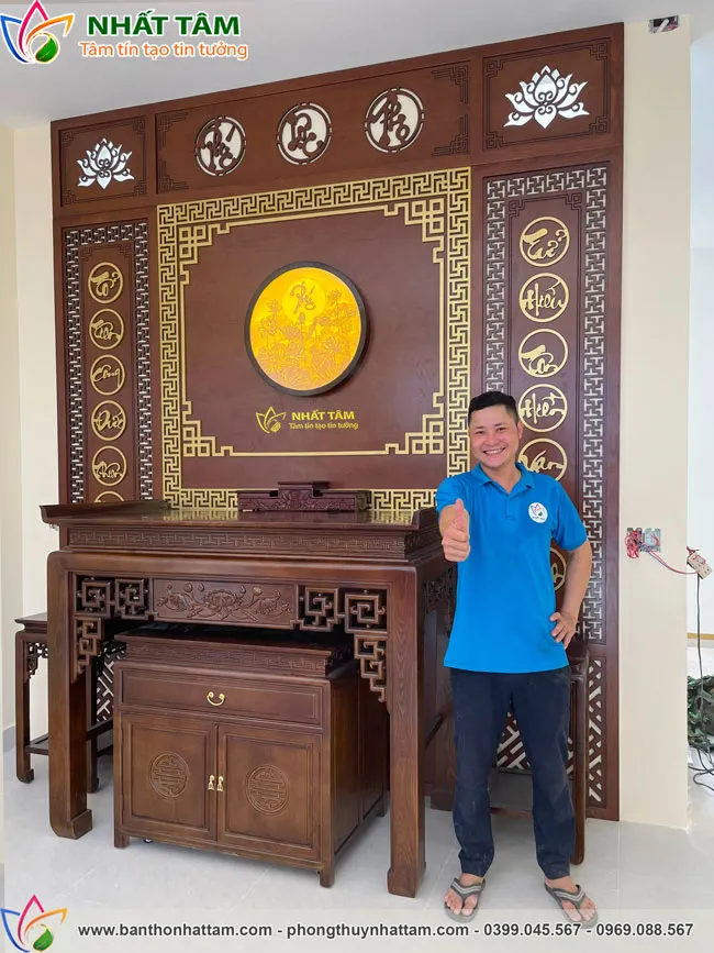 Phòng thờ gia tiên thiết kế tôn nghiêm – BD1034